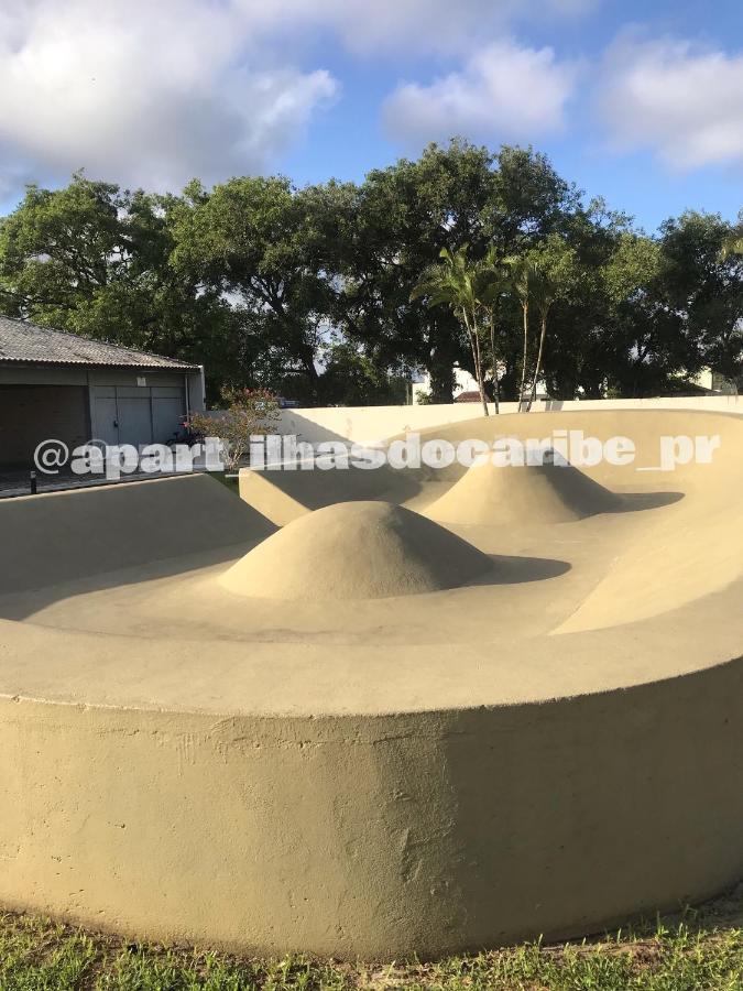 Apto Cond Ilhas Do Caribe - Pr - Beira Mar Matinhos